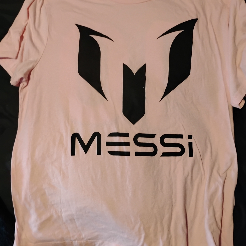MESSi Short Sleeve Logo Tee in Light Pink